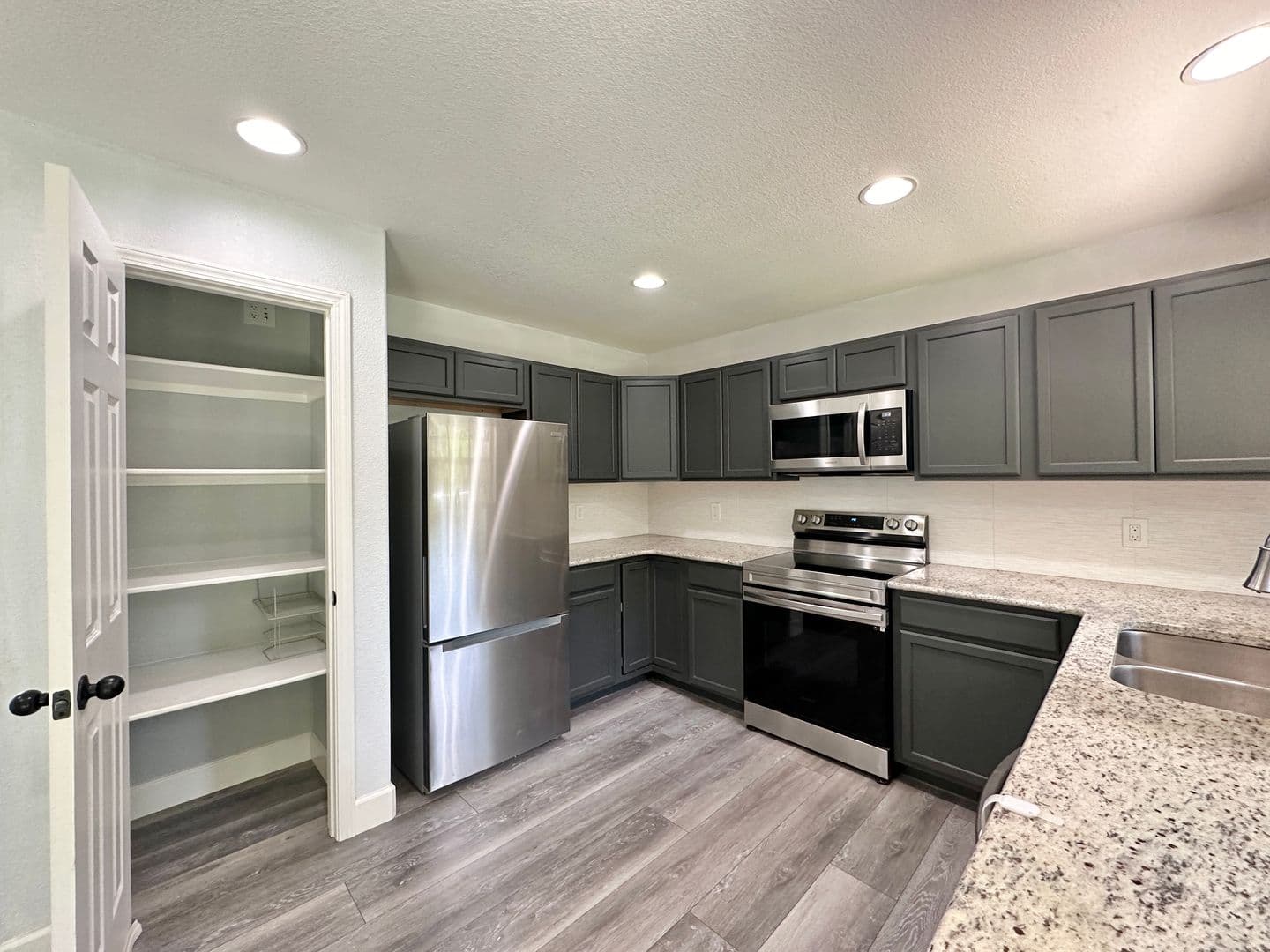 Killeen House: 1401 Connell Dr