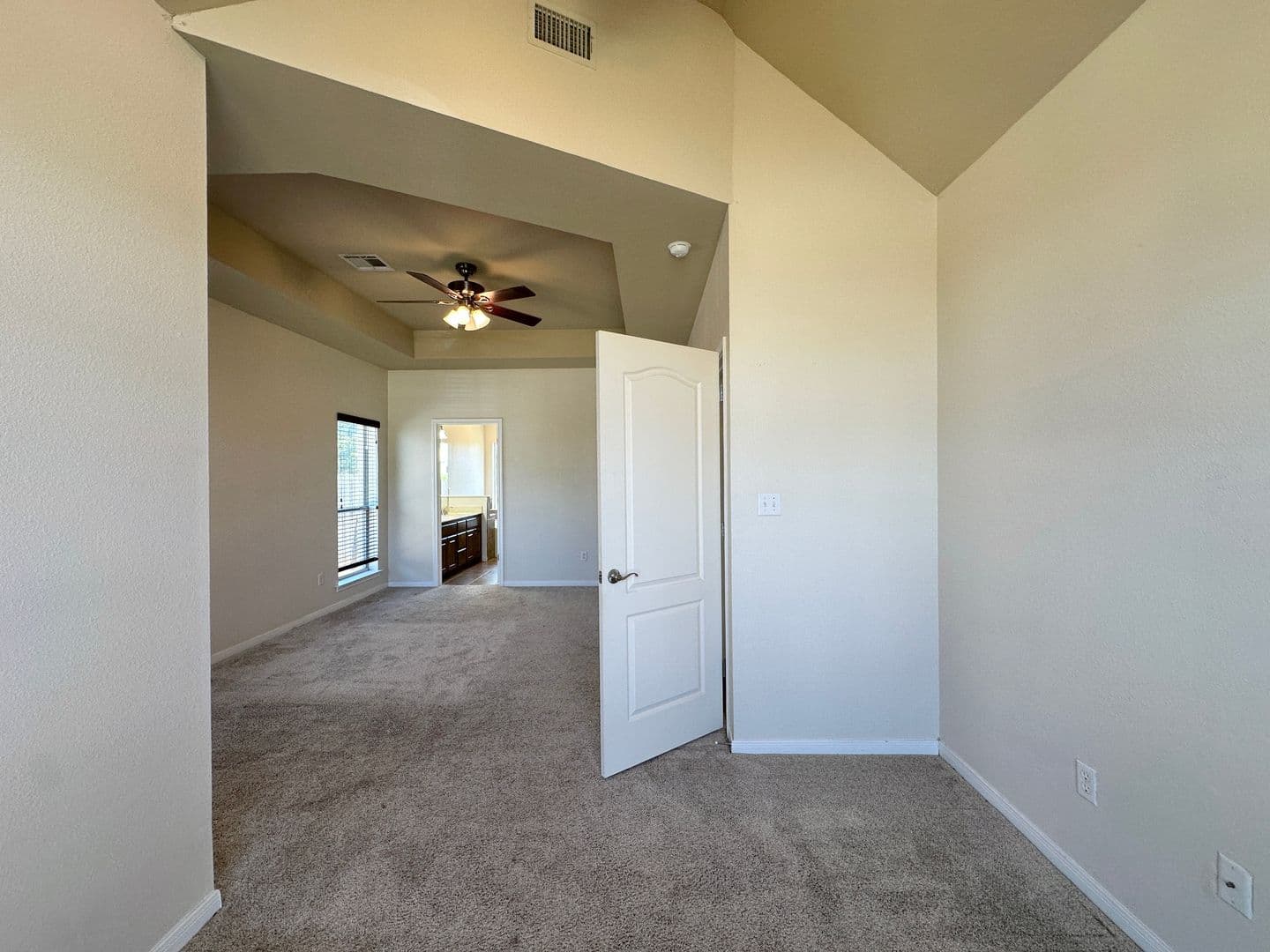 Belton House: 705 Marshall Dr