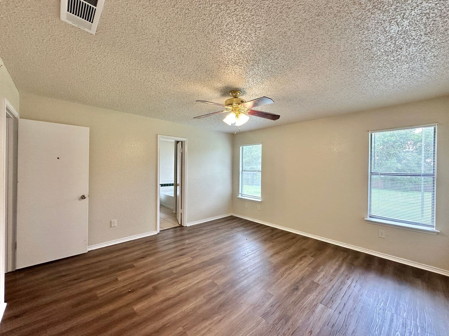 Killeen House: 1307 Waterford Drive