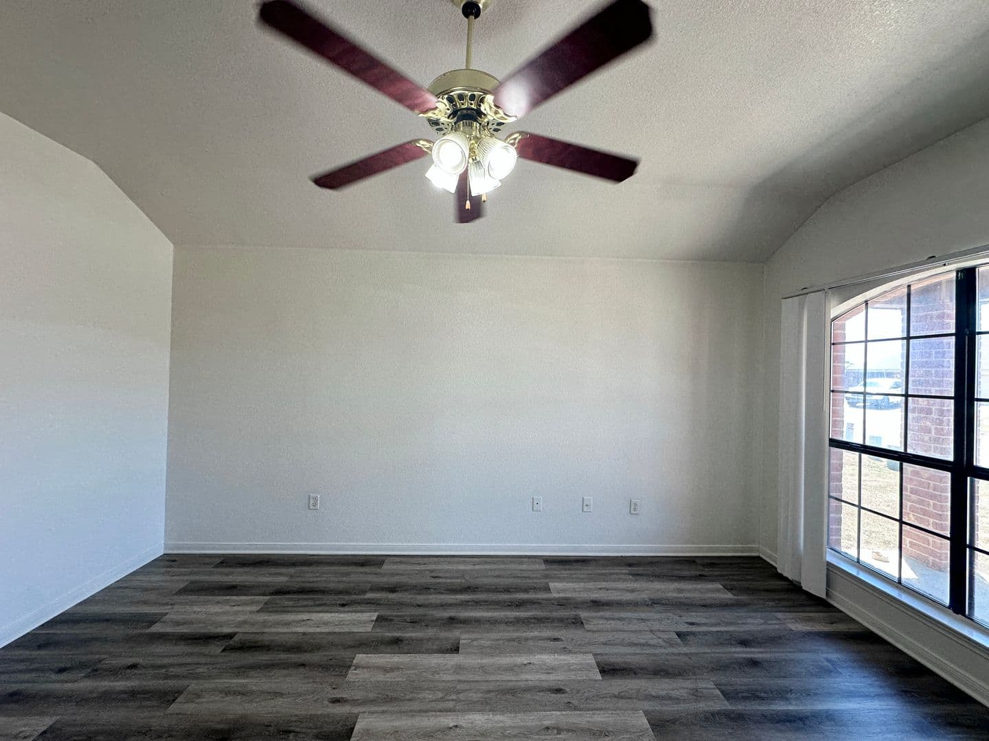 Killeen Multiplex: 3105 Dannen Court