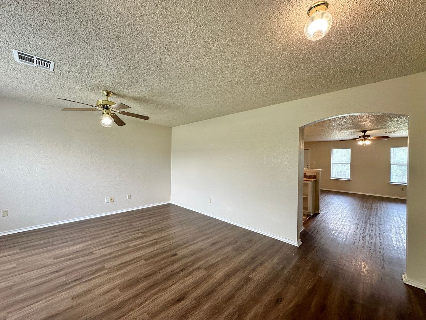 Killeen House: 1307 Waterford Drive