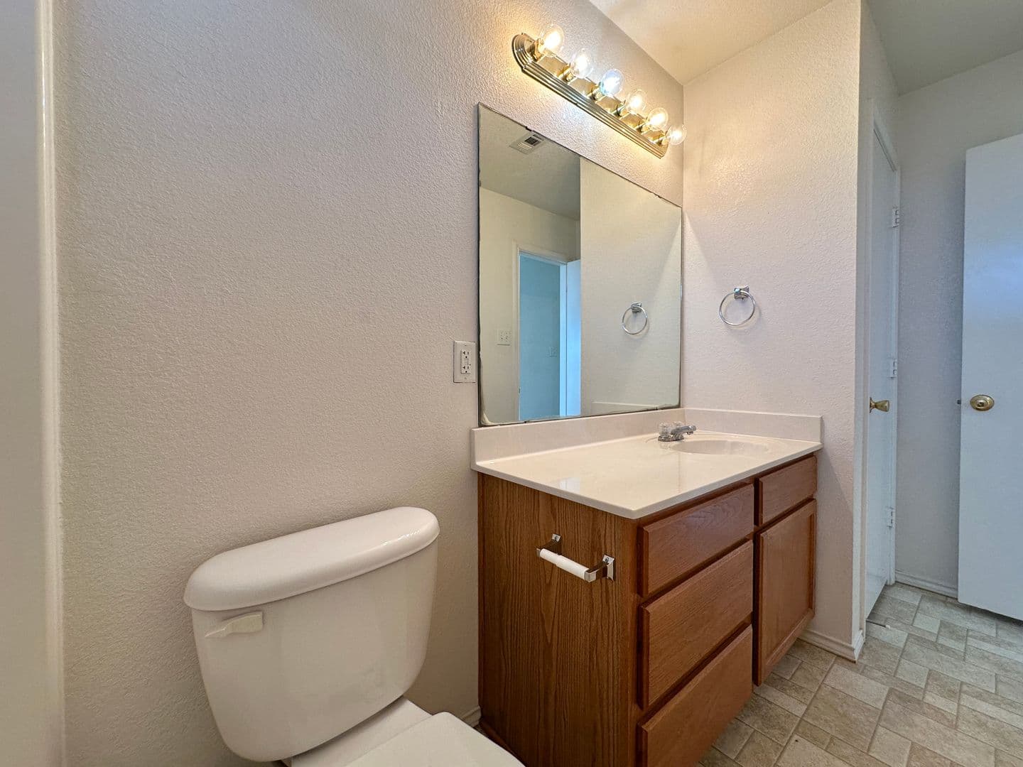 Killeen Multiplex: 5300 Lauren Lea Drive