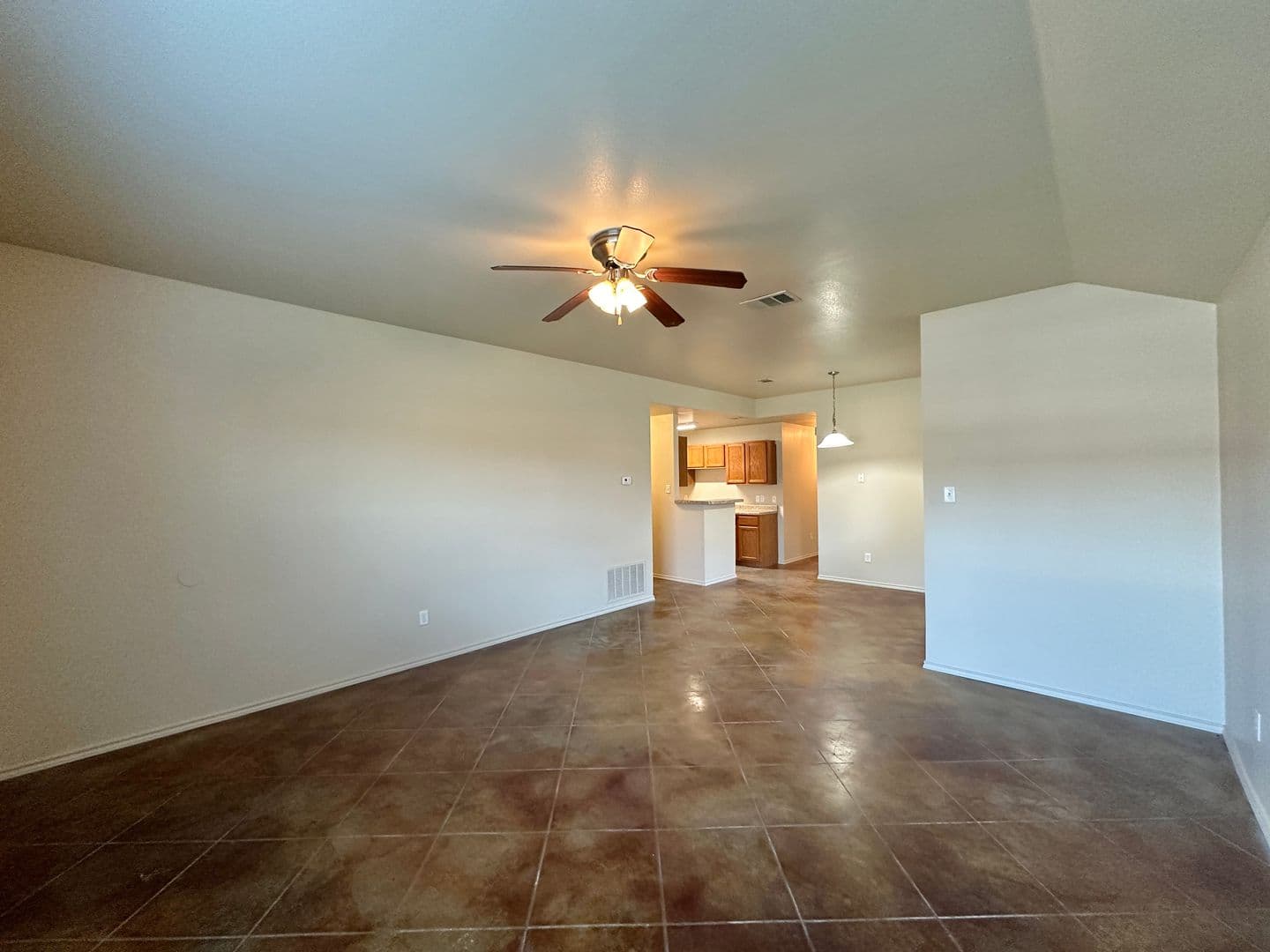 Killeen Multiplex: 6411 Temora Loop
