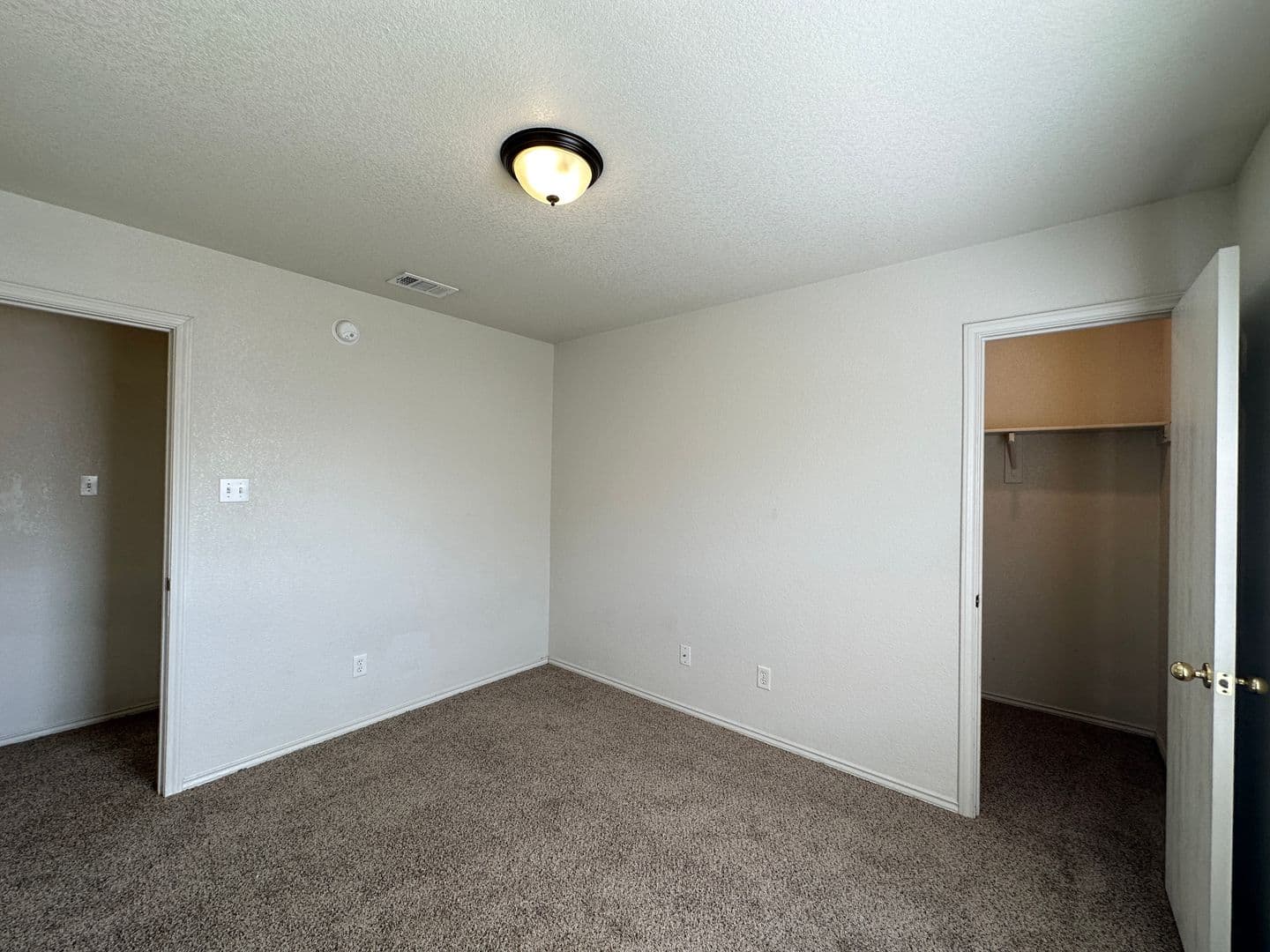 Killeen Multiplex: 2706 Edgefield St