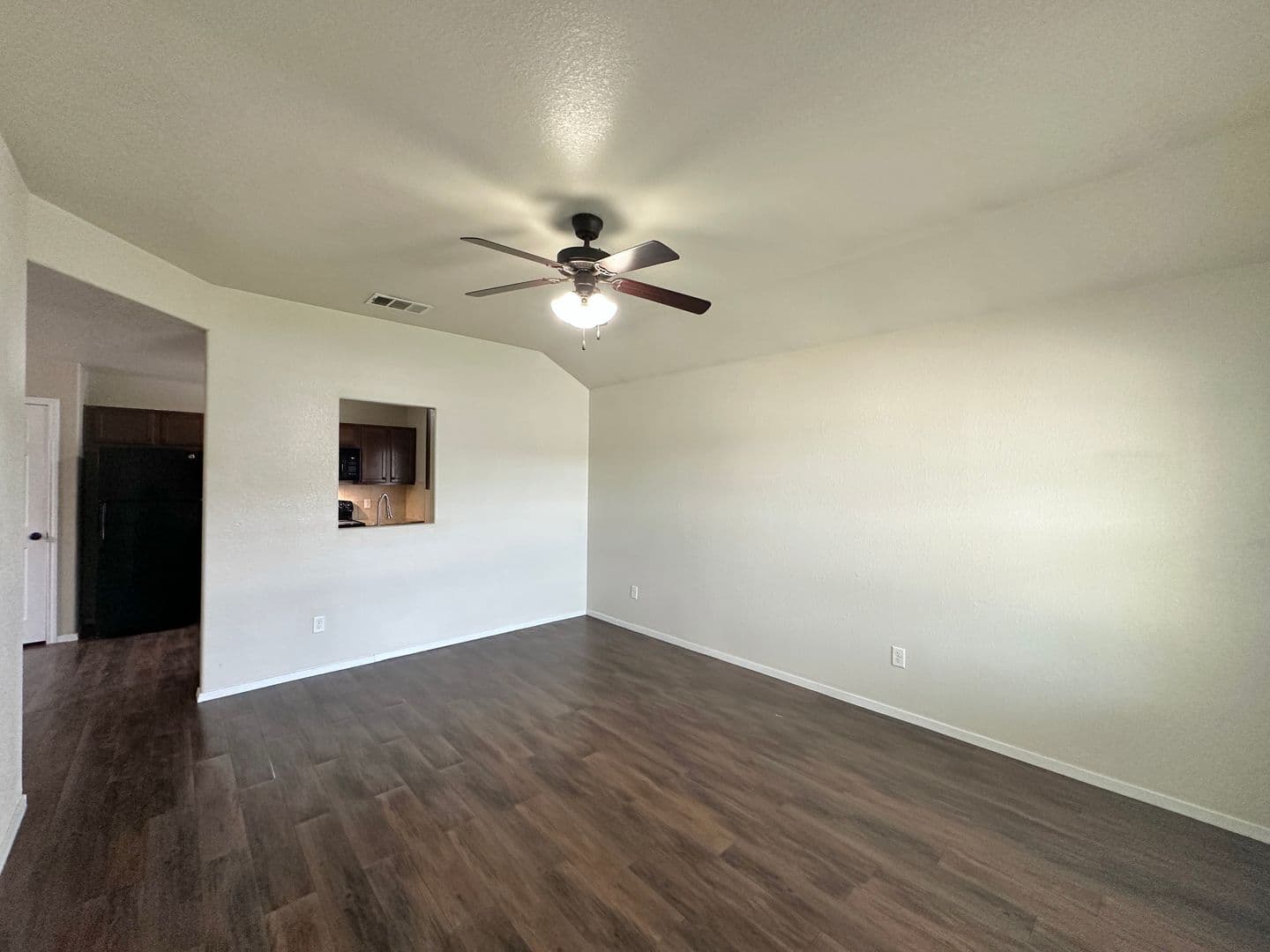 Temple Apartment: 4403 Brutus
