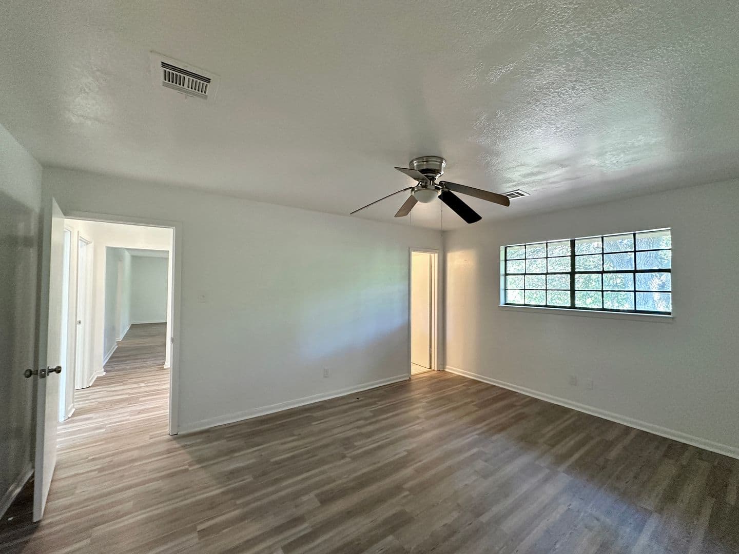 Temple House: 3822 Valley View Drive