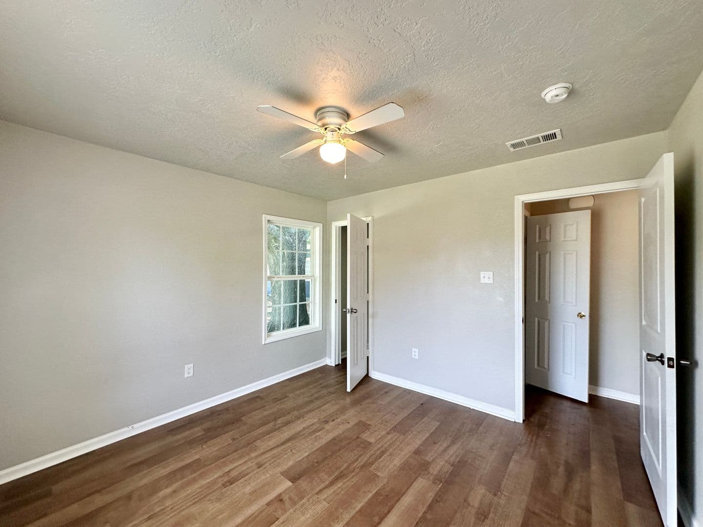 Killeen Multiplex: 1105/1107 Williamson Dr