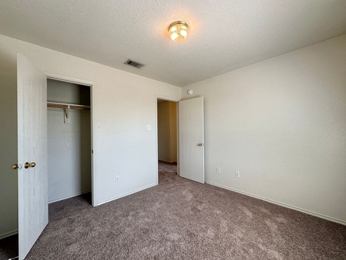 Killeen Multiplex: 2608 Alma Dr