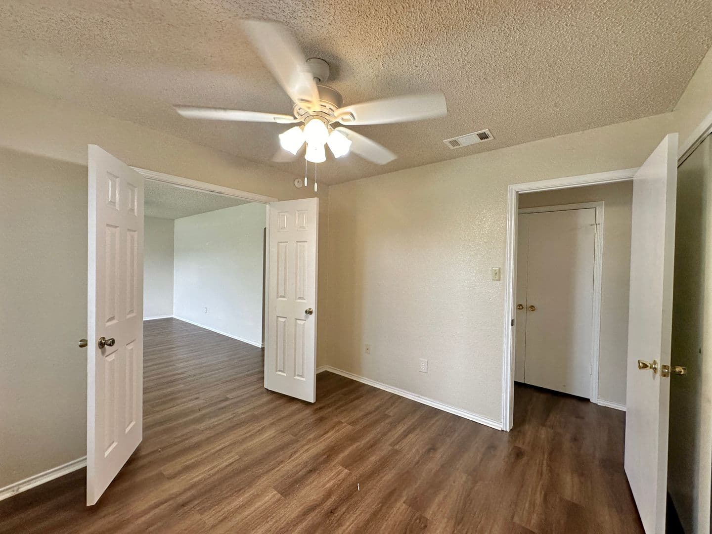 Killeen House: 1307 Waterford Drive