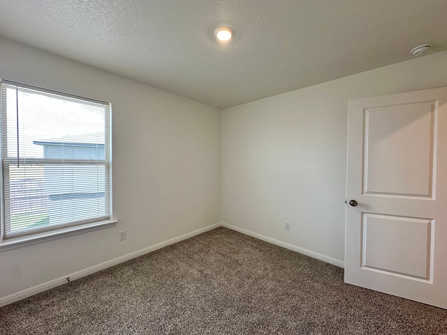 Killeen Townhome: 5909 Betty Lou Drive