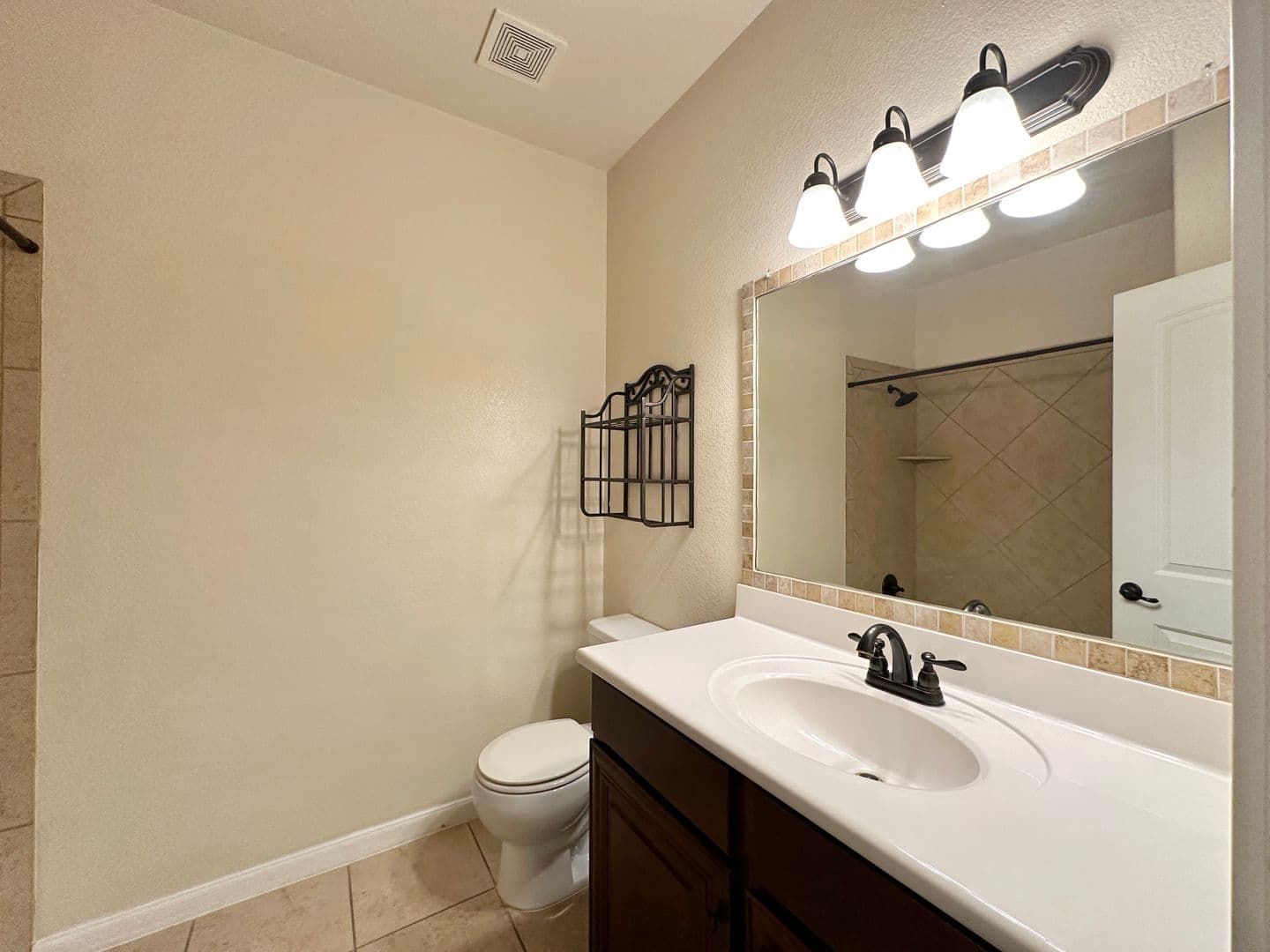 Killeen House: 6812 Deorsam Loop