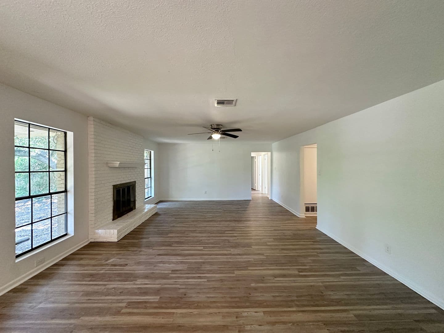 Temple House: 3822 Valley View Drive