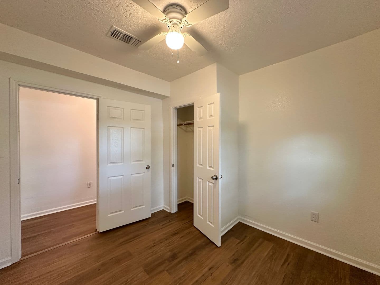 Killeen Multiplex: 1105/1107 Williamson Dr