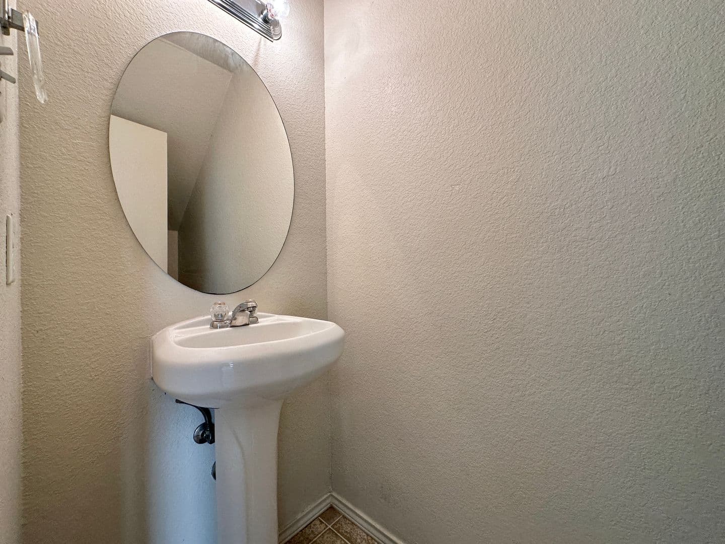 Killeen Townhome: 2105 Tahoe Ct