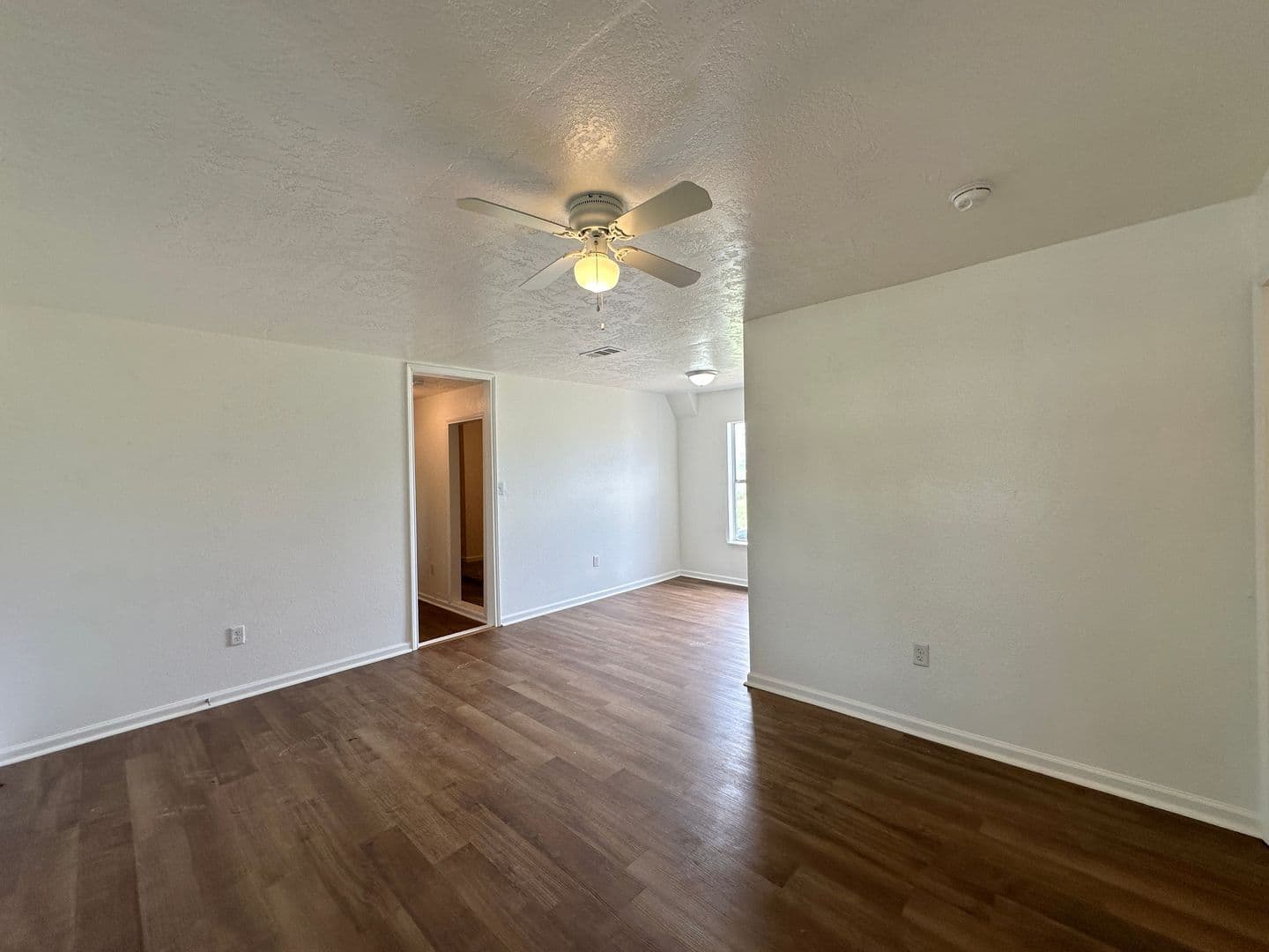 Killeen Multiplex: 1105/1107 Williamson Dr