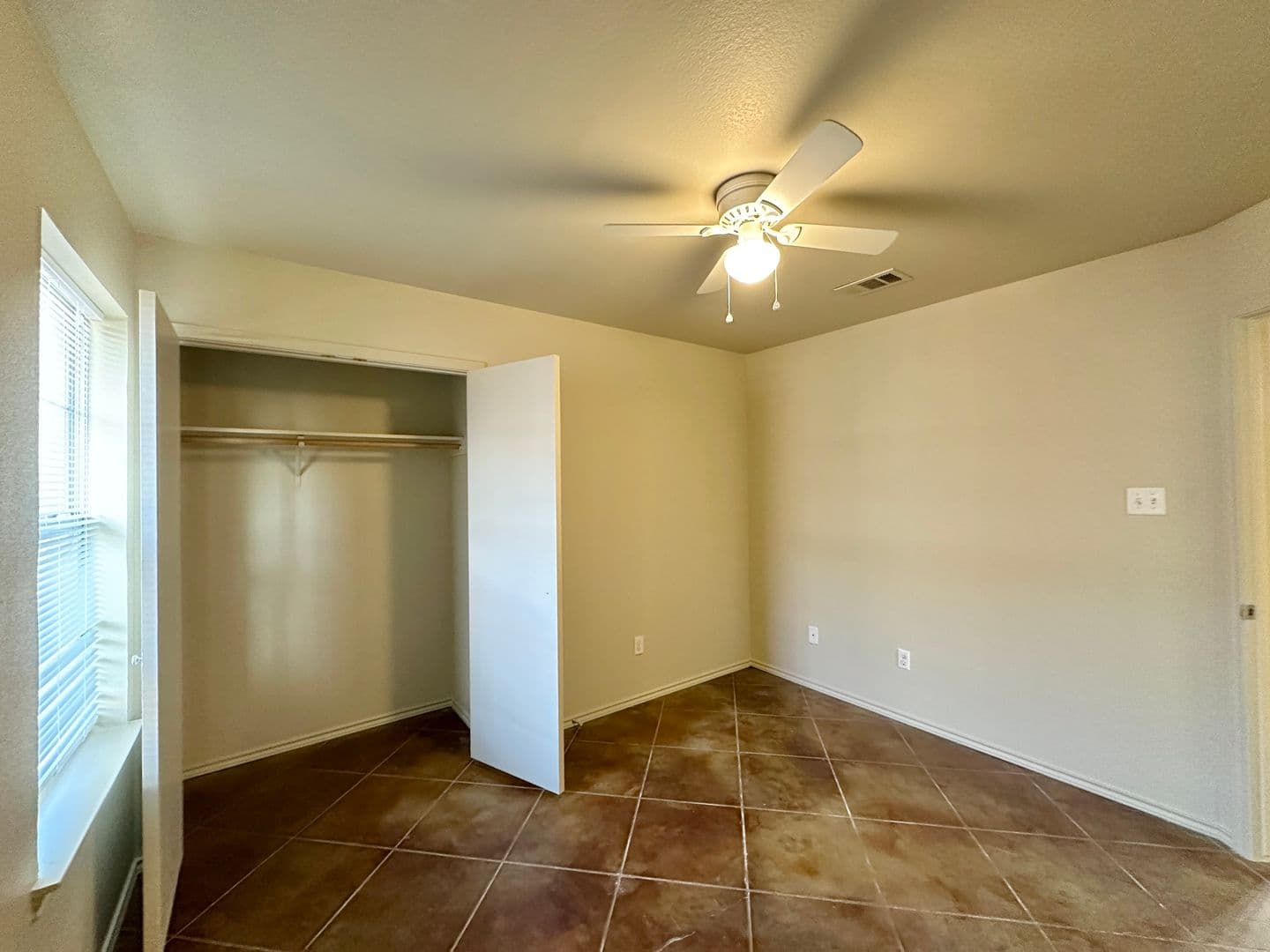 Killeen Multiplex: 6411 Temora Loop