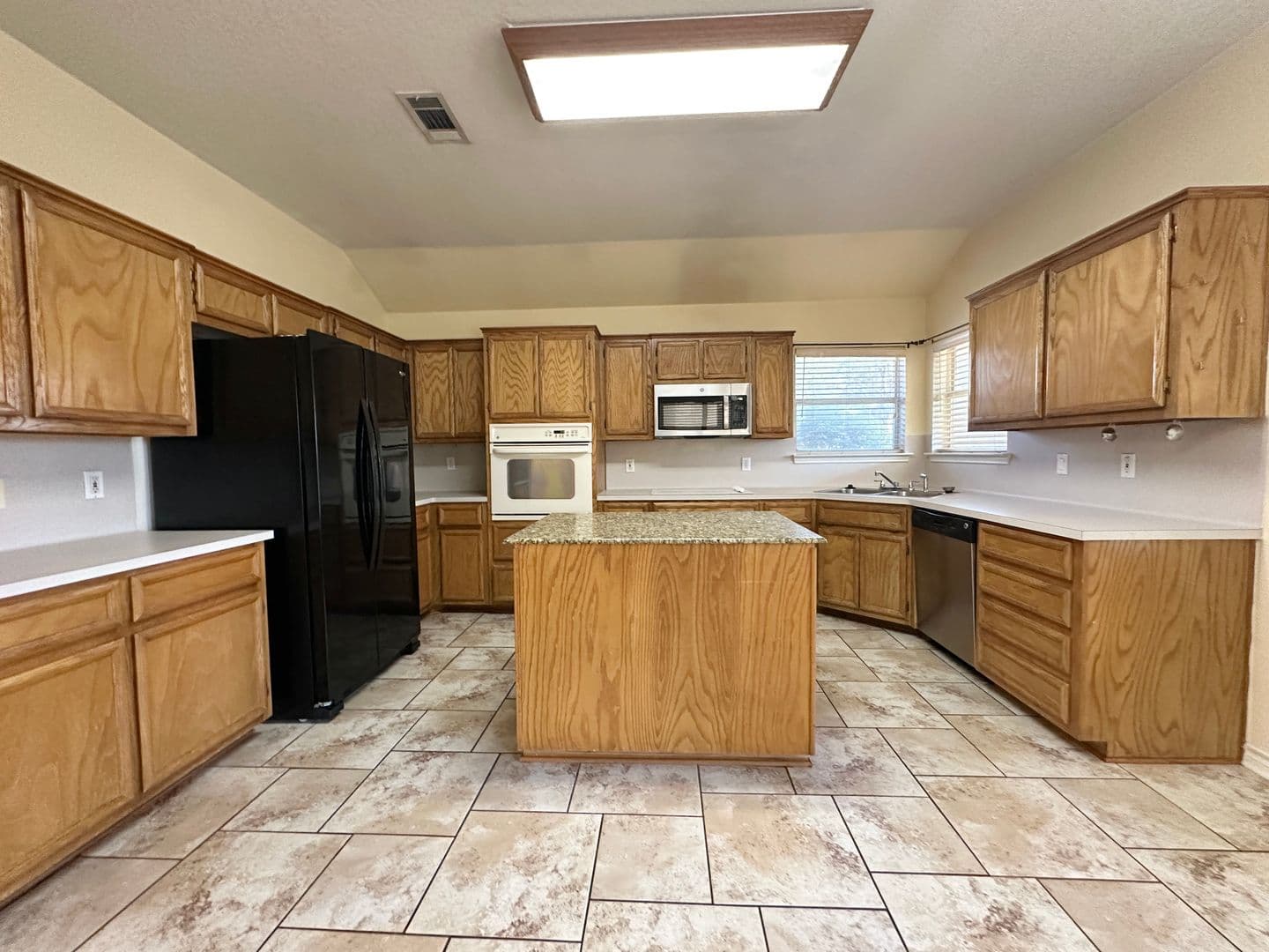 Nolanville House: 170 Wyatt Earp Loop