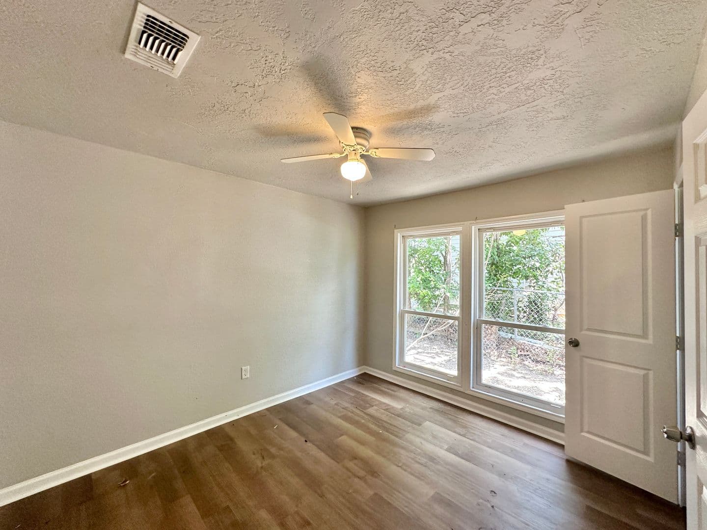Killeen Multiplex: 1105/1107 Williamson Dr