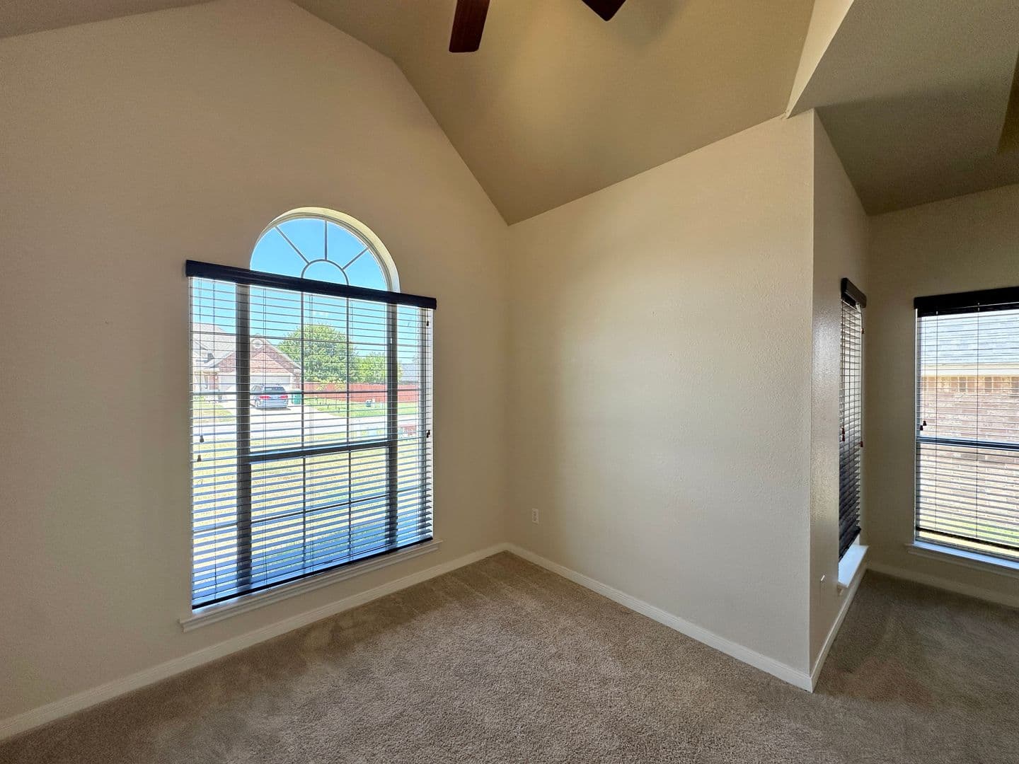 Belton House: 705 Marshall Dr