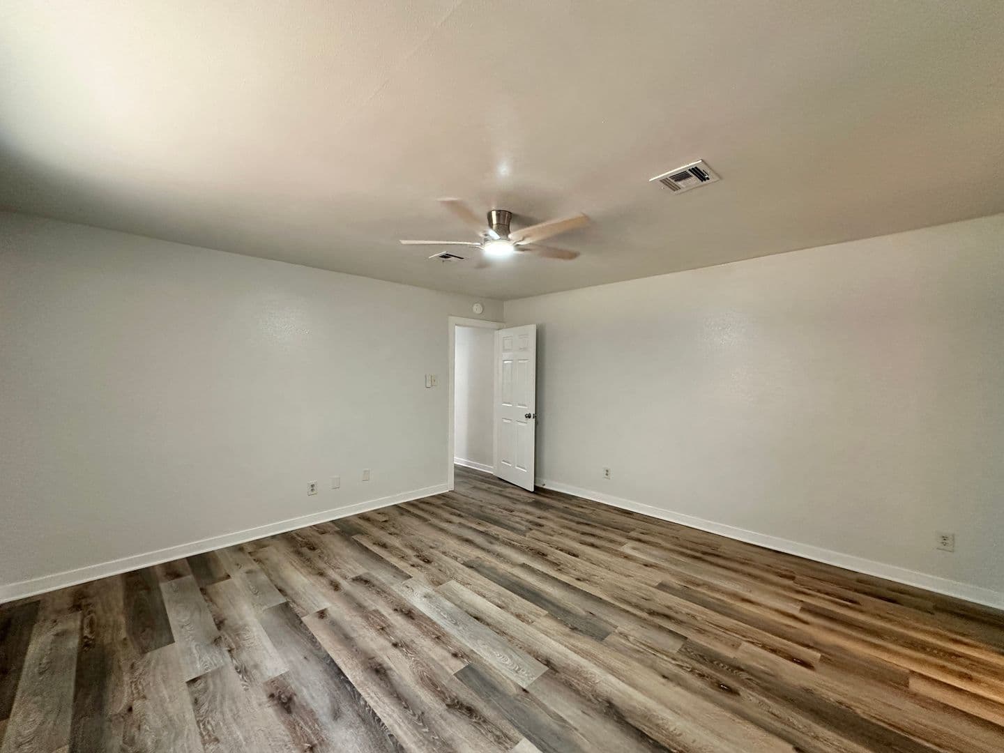 Temple House: 3906 Chisholm Trail