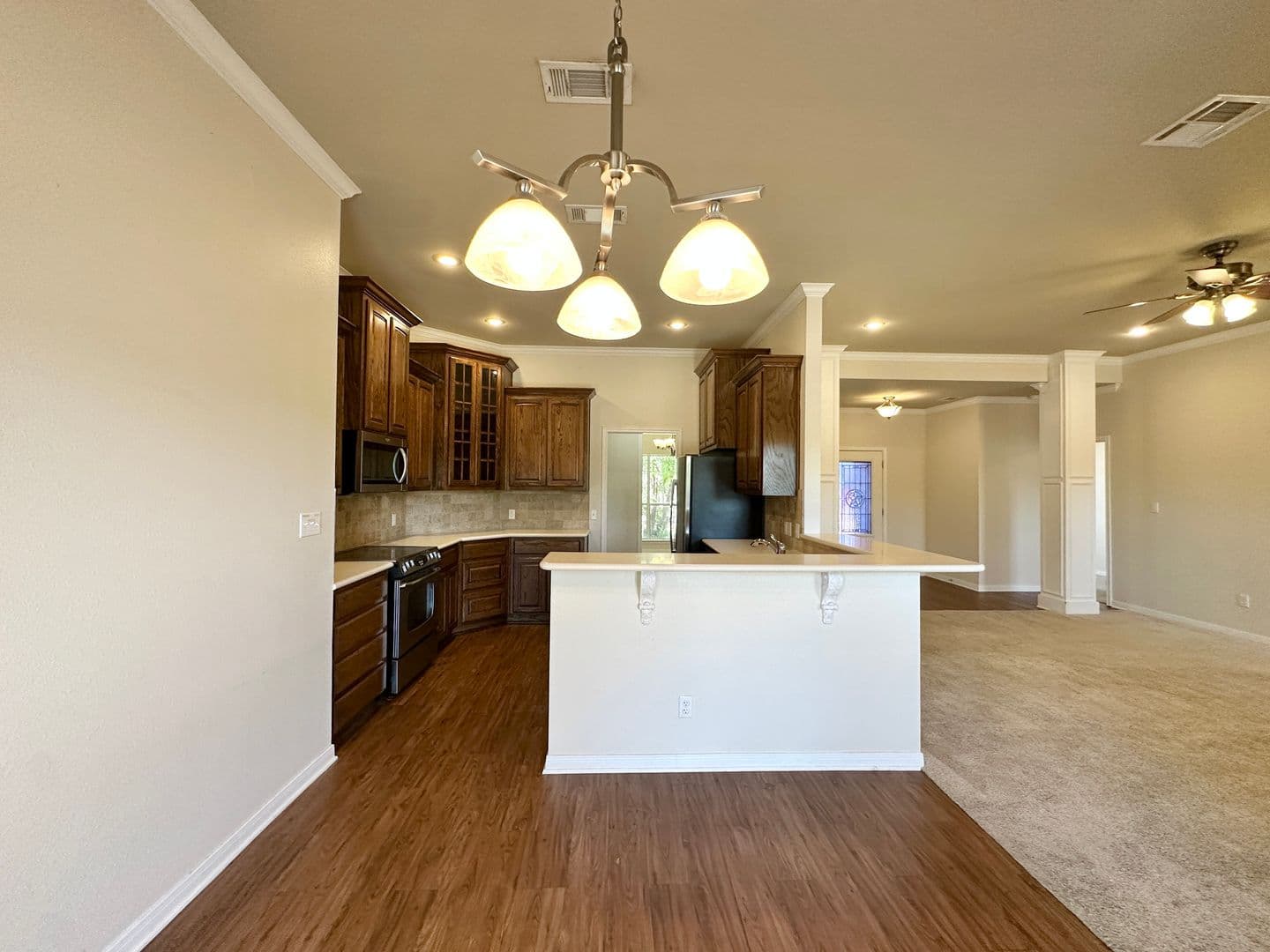 Belton House: 705 Marshall Dr