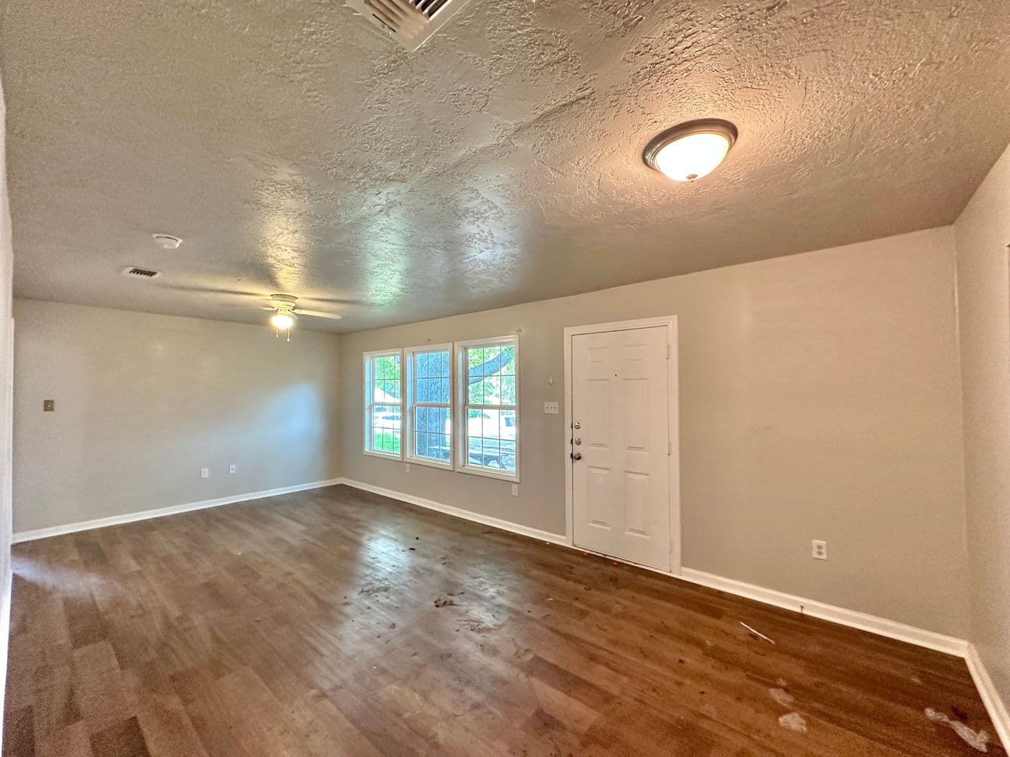 Killeen Multiplex: 1105/1107 Williamson Dr
