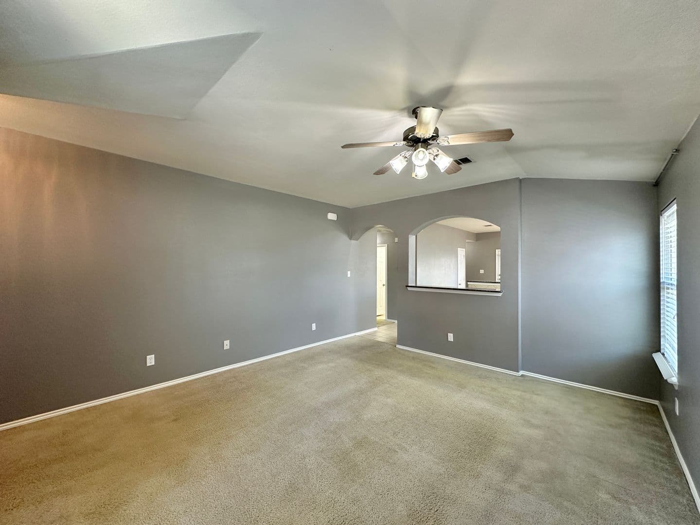 Killeen House: 5205 Lions Gate Lane