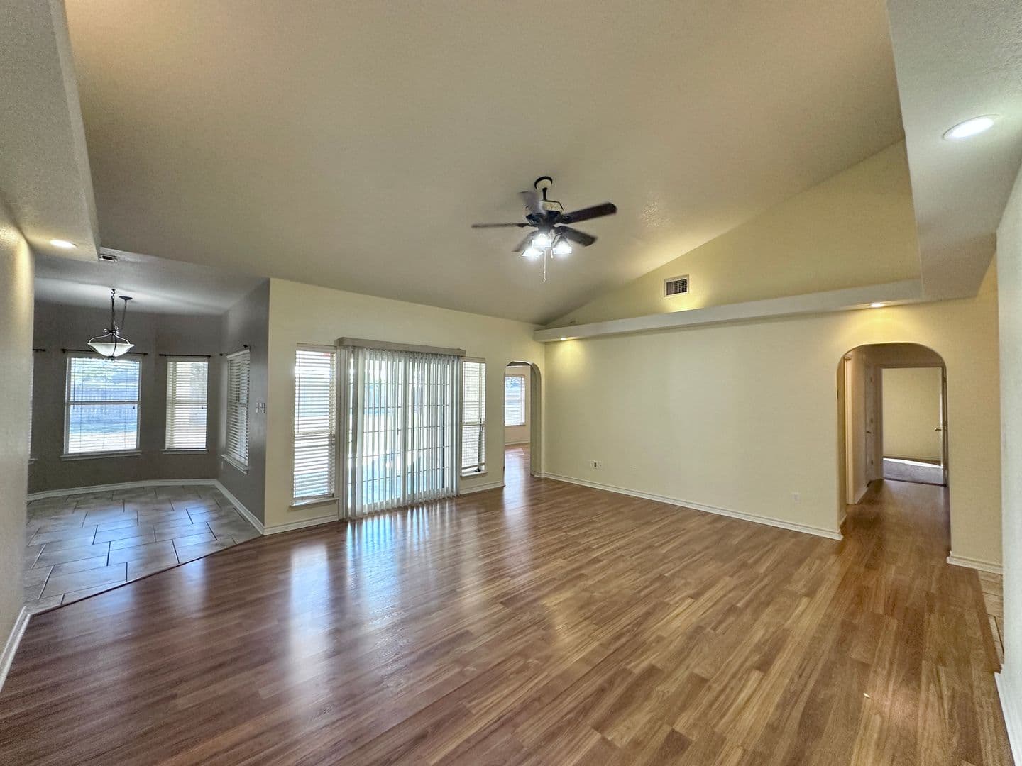 Nolanville House: 170 Wyatt Earp Loop
