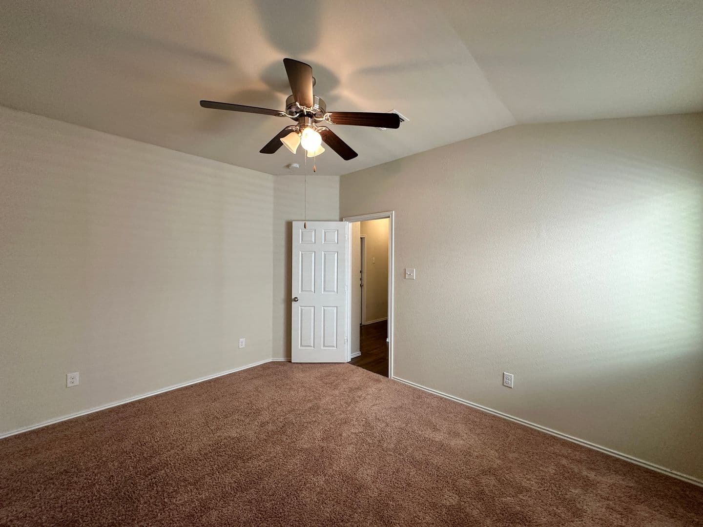 Killeen House: 3414 Parkmill Drive