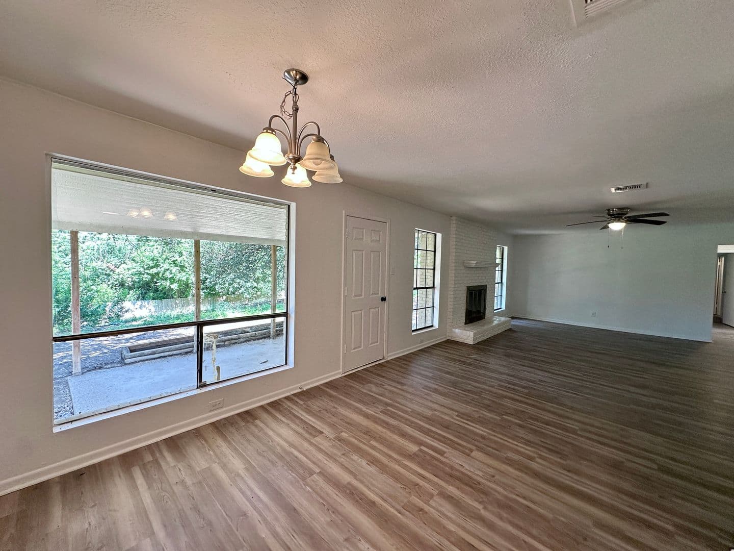 Temple House: 3822 Valley View Drive