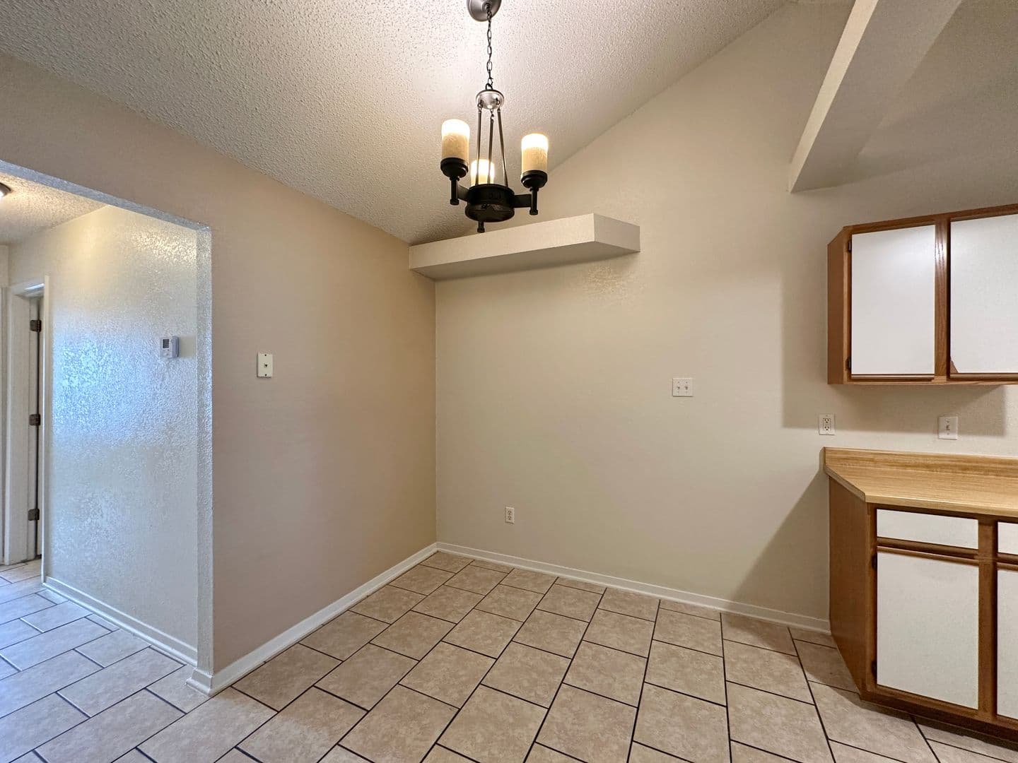 Copperas Cove Apartment: 401 W Lincoln Ave
