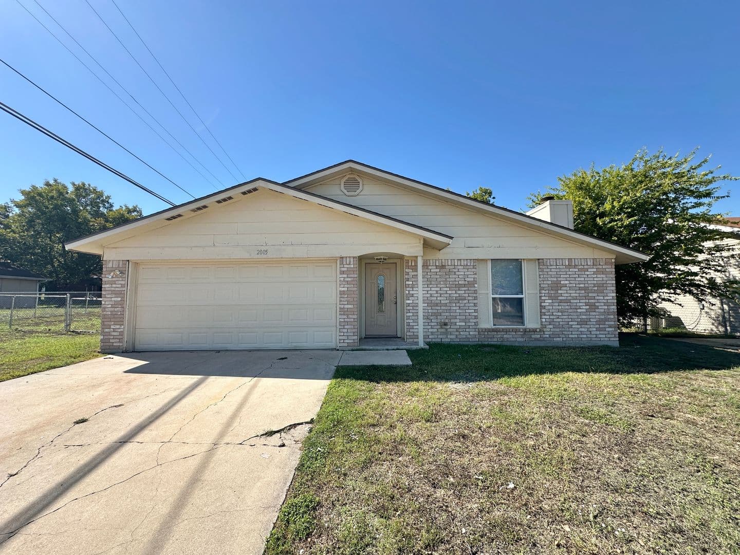 Killeen House: 2005 Ruiz Dr