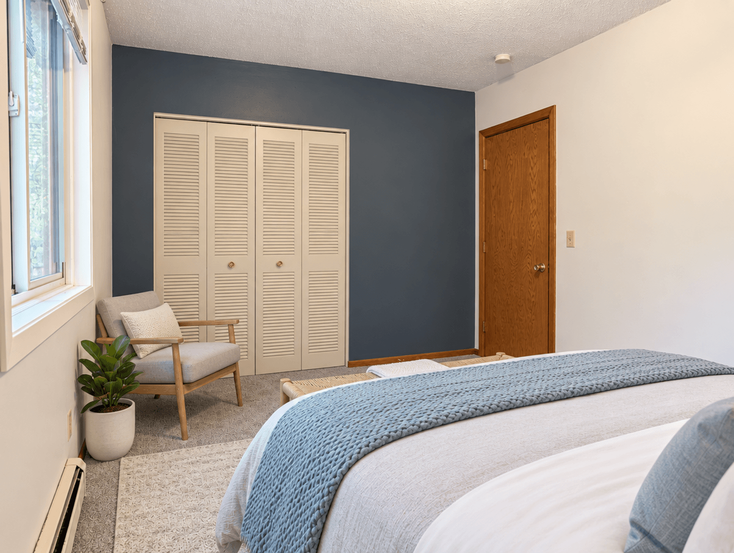 Champlin Apartment: 438 Independence Ave.