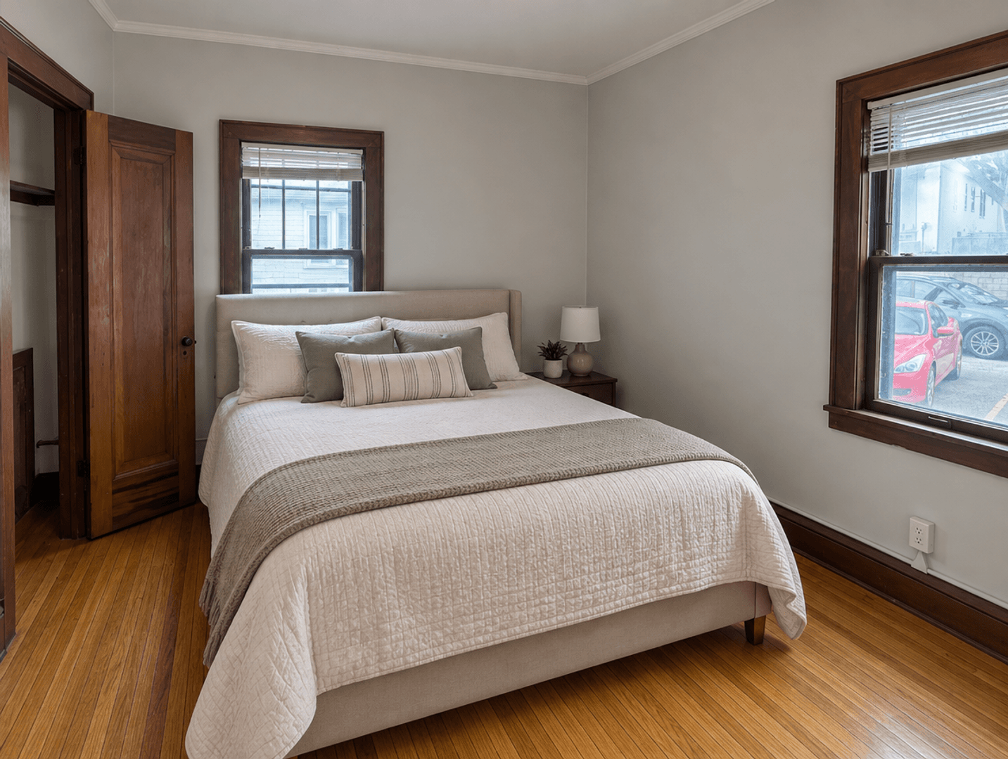 Minneapolis Apartment: 4112 Chicago Ave. S.