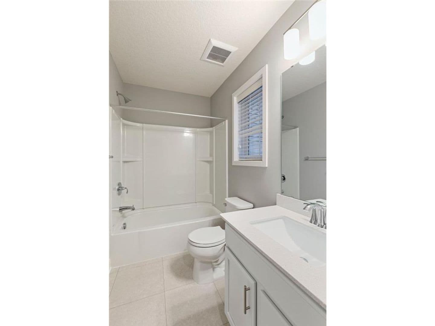 Prior Lake Townhome: 13946 Lupine Tr NE