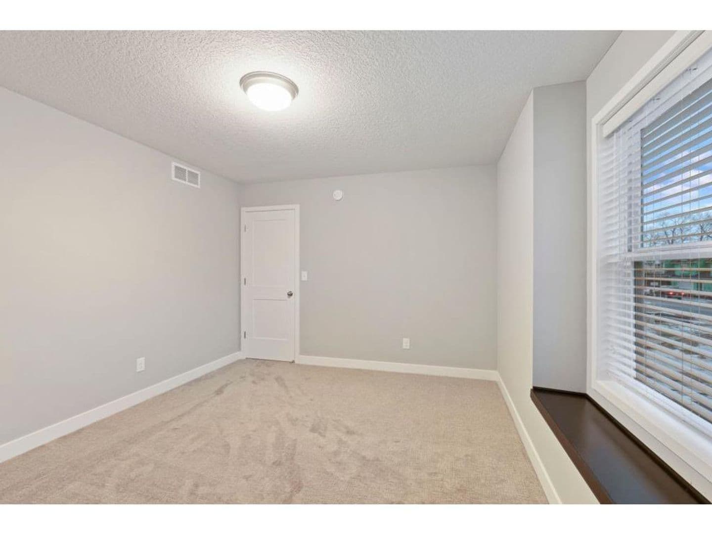 Prior Lake Townhome: 13946 Lupine Tr NE