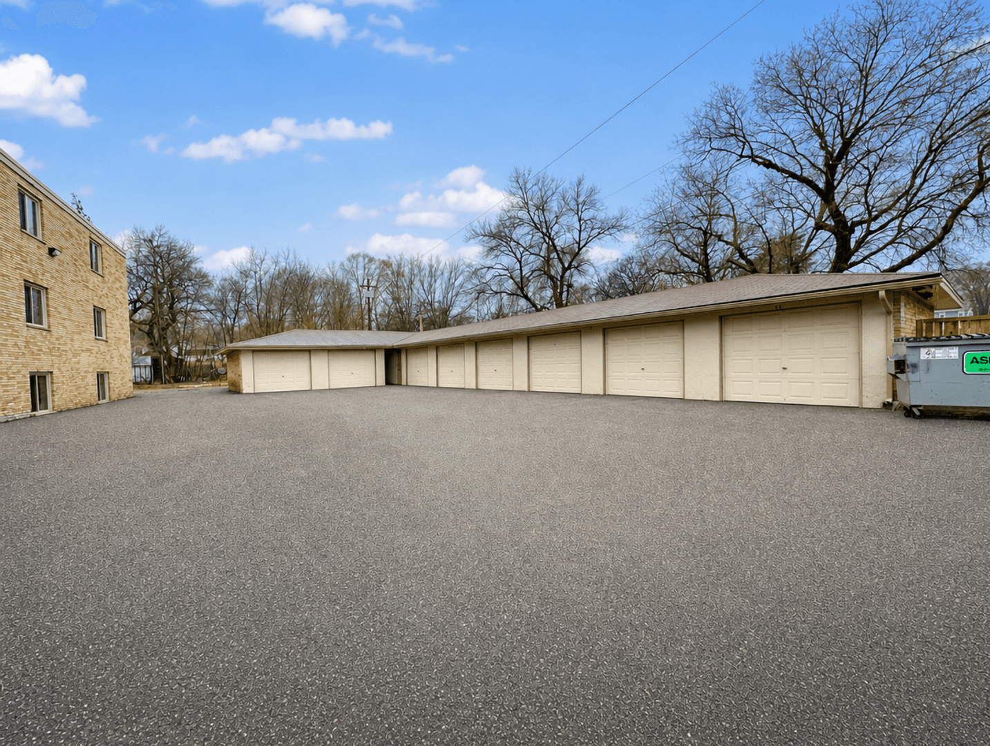 Champlin Apartment: 438 Independence Ave.