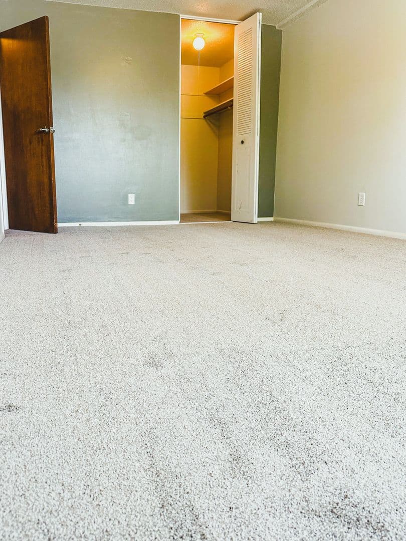 St. Louis Park Apartment: 8300 31st St. W
