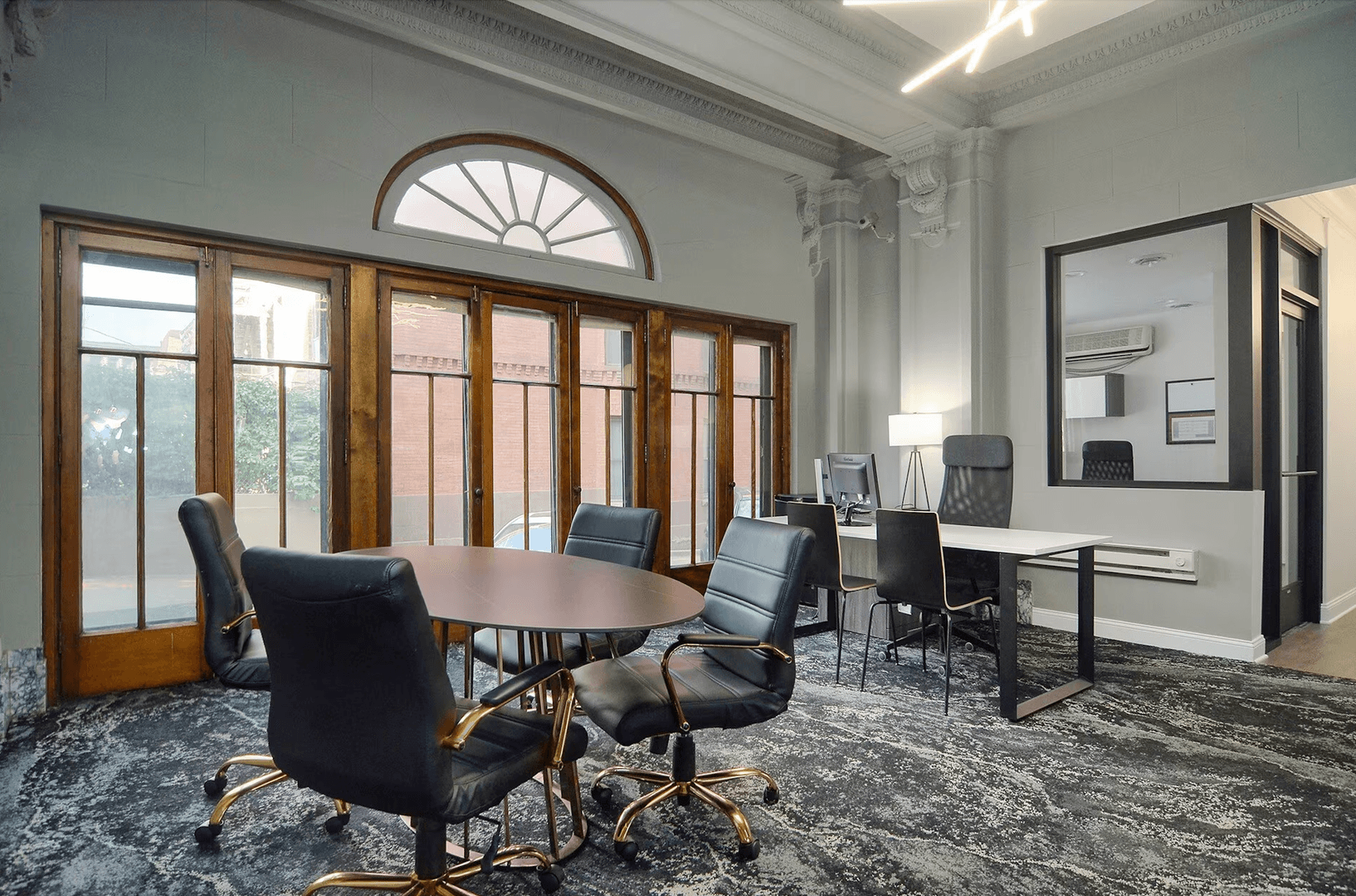 Minneapolis Apartment: 1500 La Salle Ave.