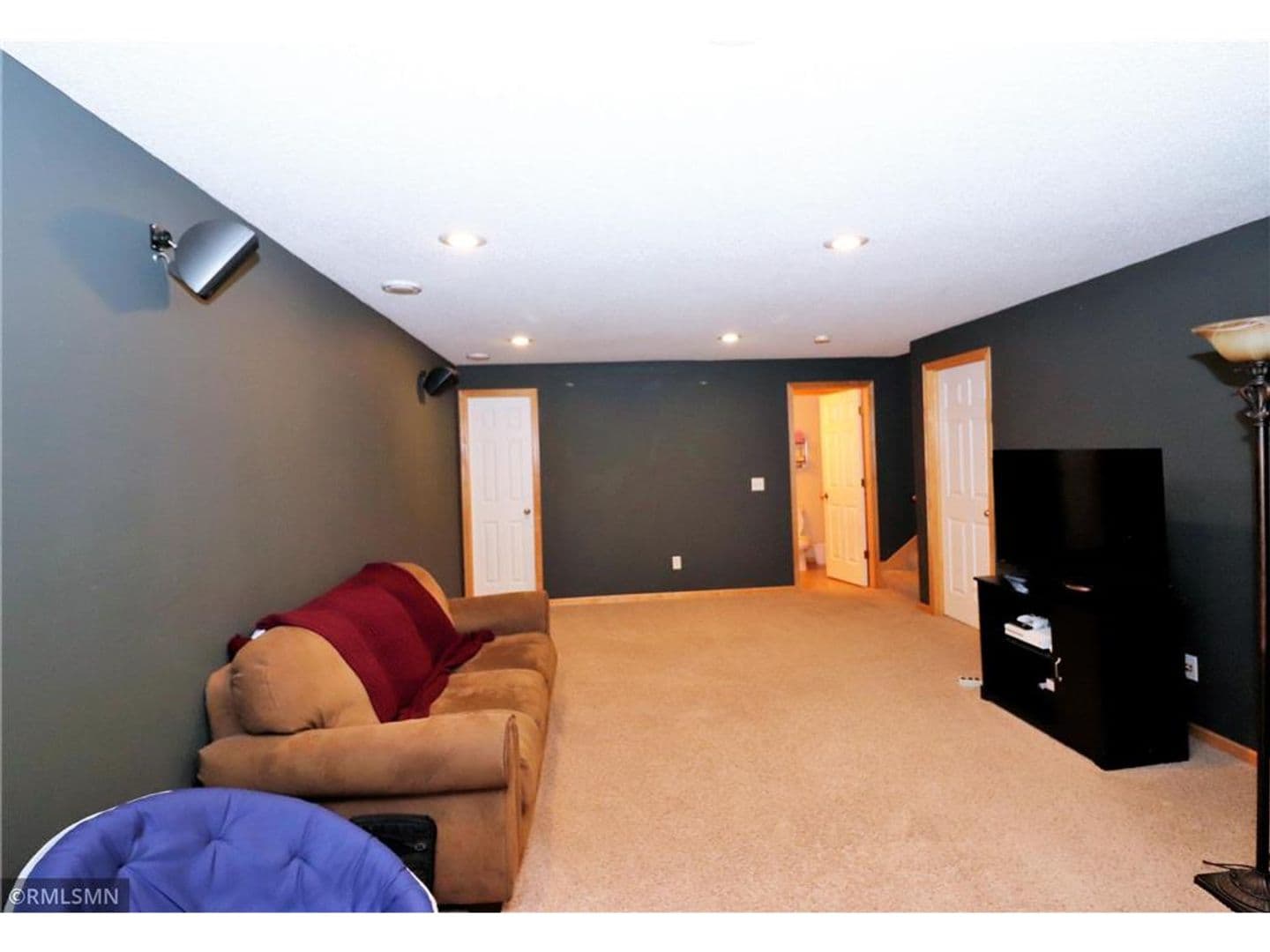 Prior Lake House: 14343 Brookmere Blvd.