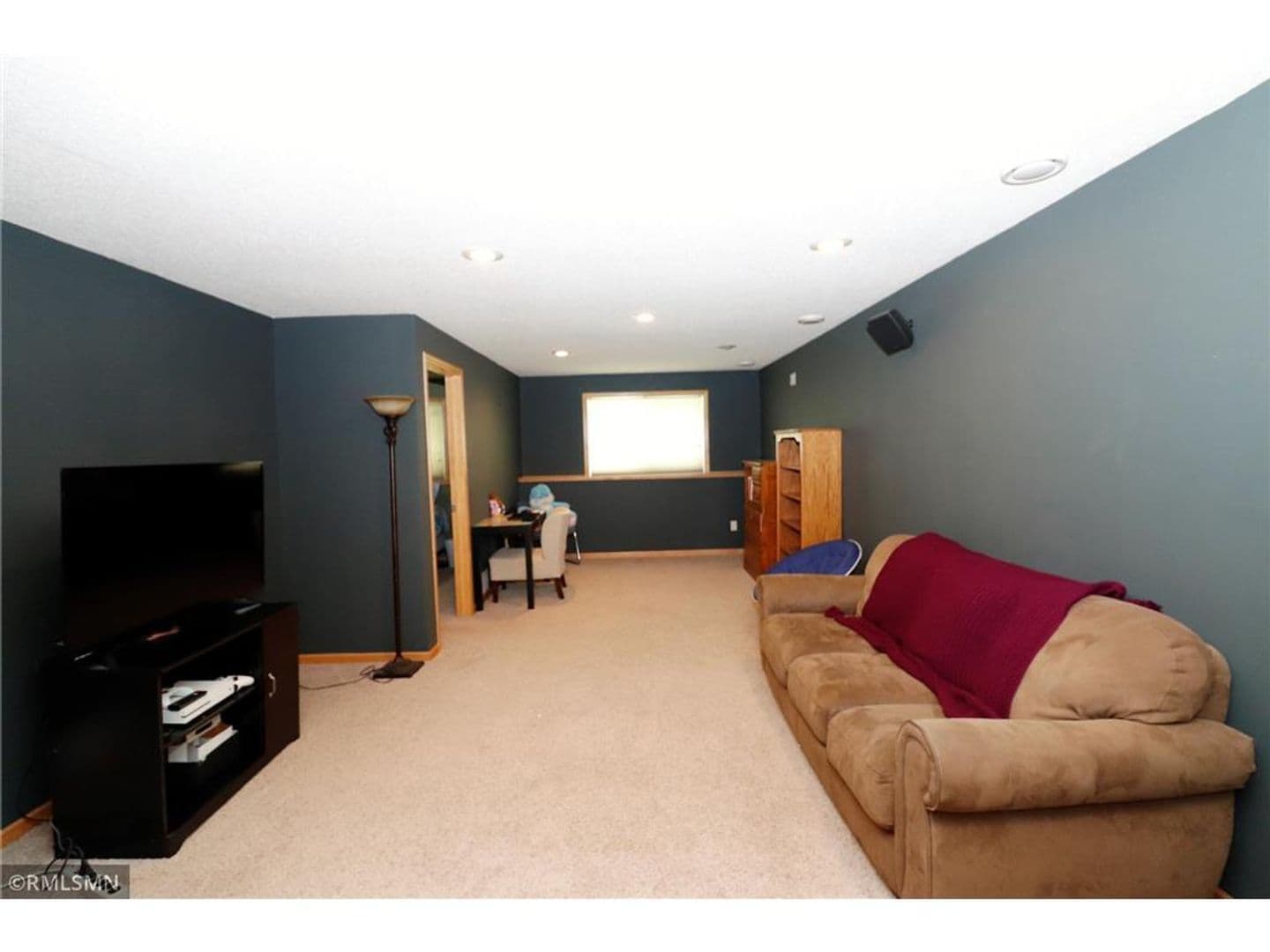 Prior Lake House: 14343 Brookmere Blvd.