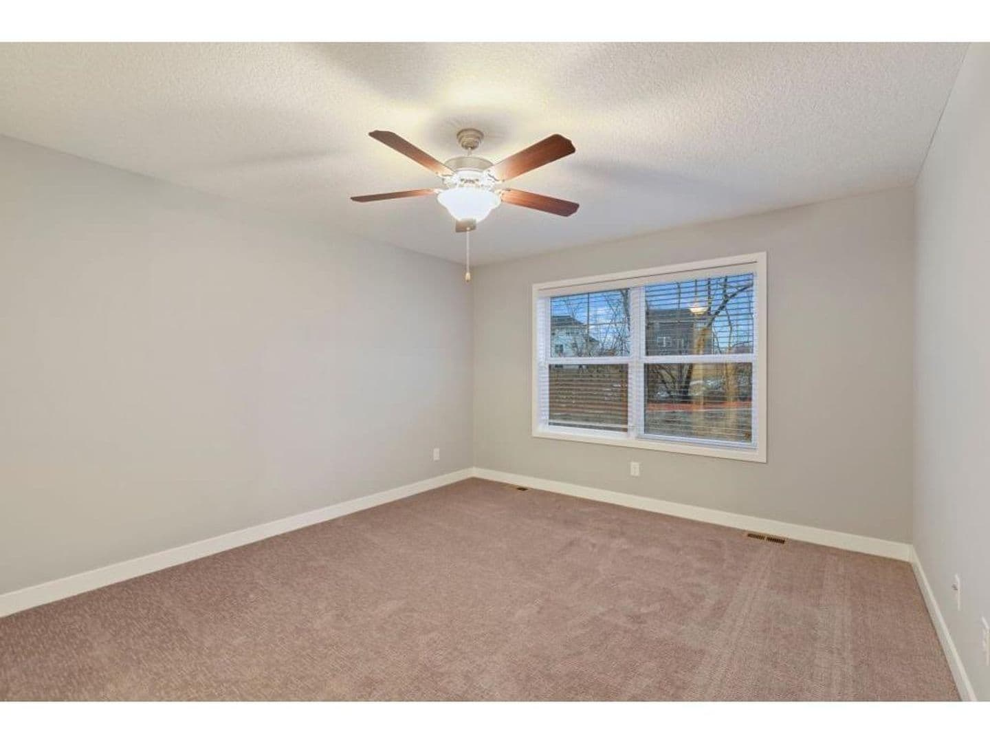 Prior Lake Townhome: 13946 Lupine Tr NE