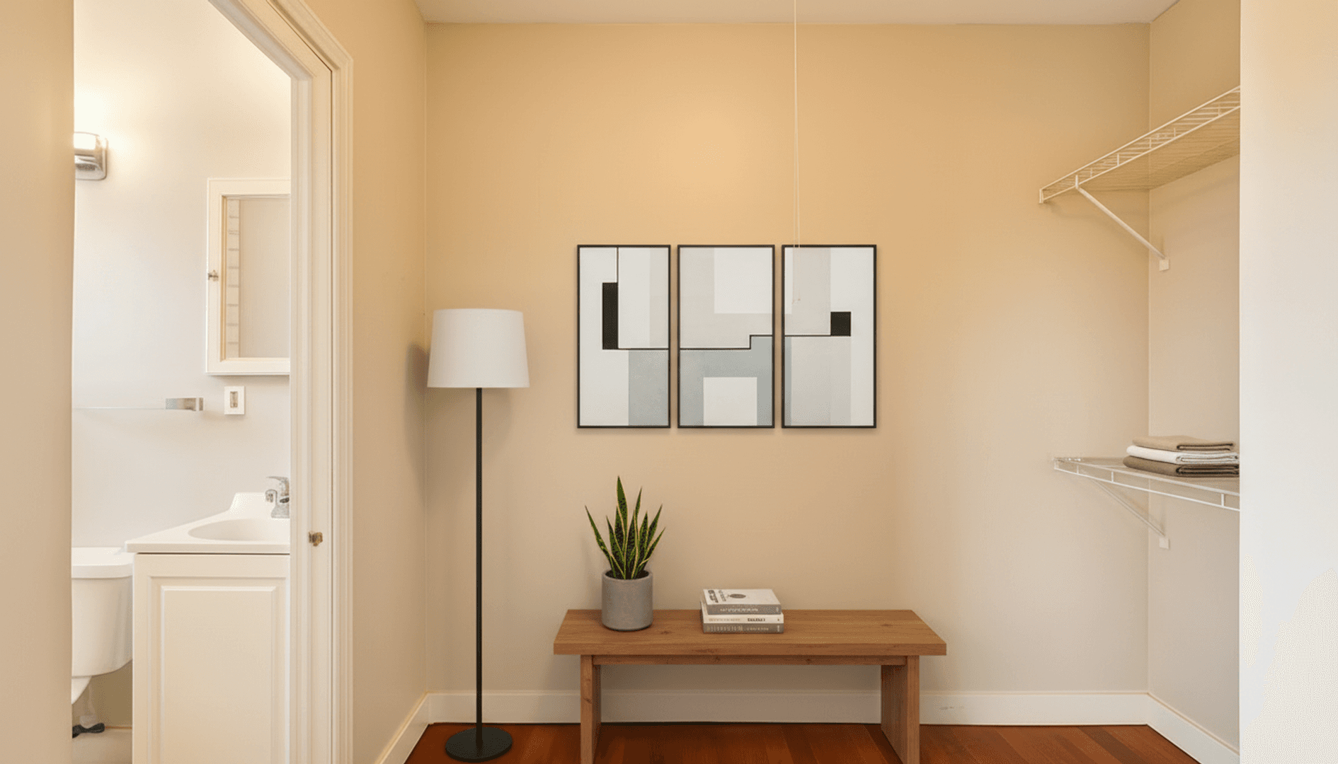 Minneapolis Apartment: 1205 Hawthorne Ave