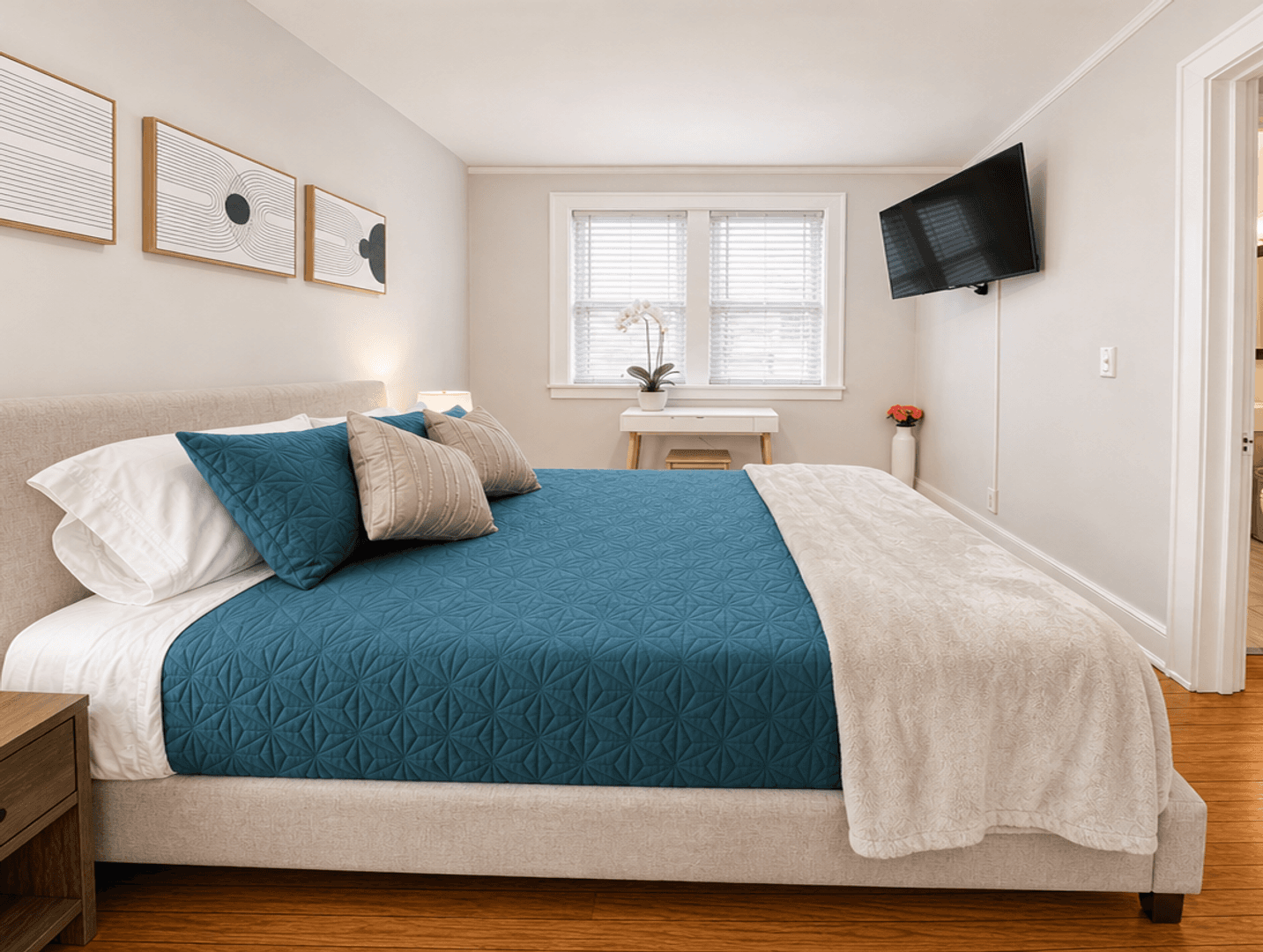 Minneapolis Apartment: 4106 Chicago Ave. S.