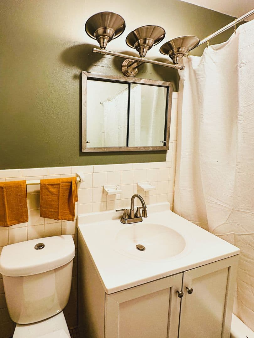 St. Louis Park Apartment: 8300 31st St. W