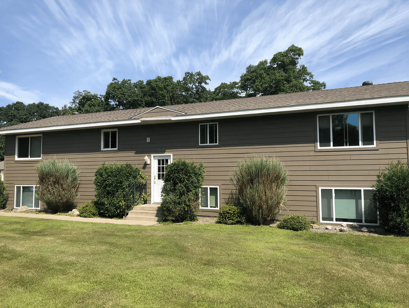Baxter Apartment: 5794 Laverne Cir.