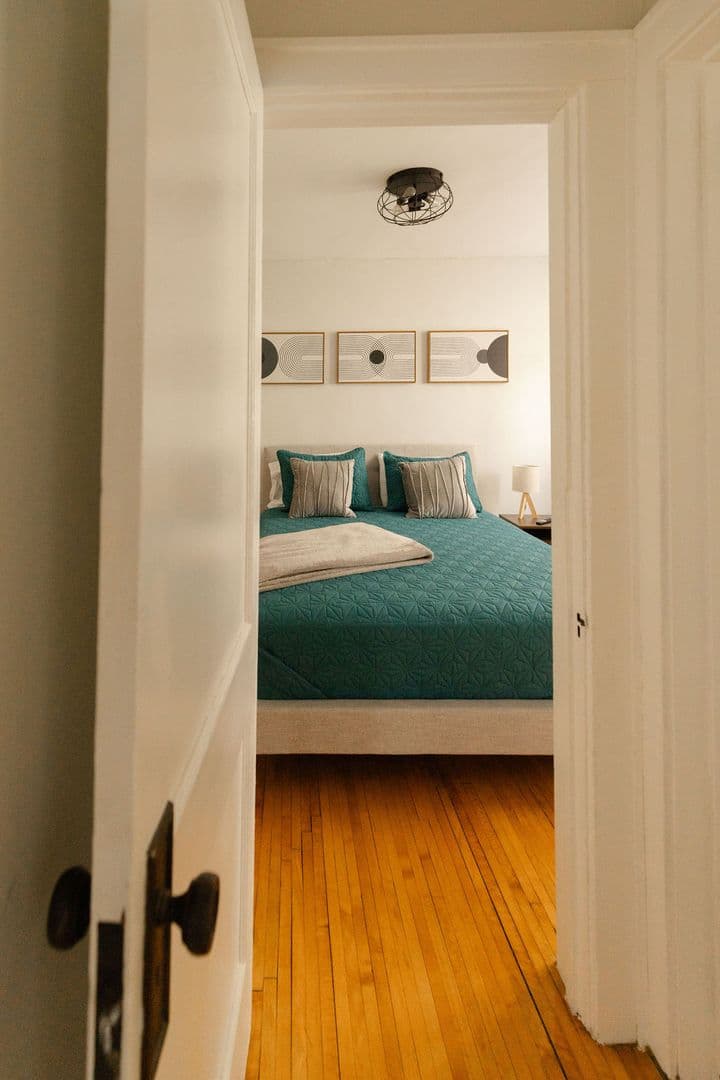 Minneapolis Apartment: 4106 Chicago Ave. S.