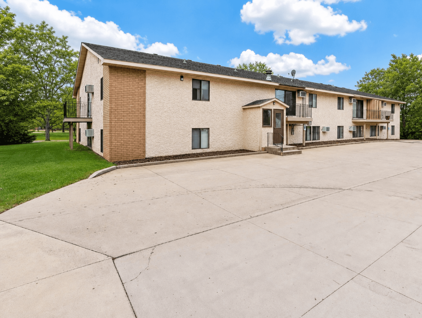 Anoka Apartment: 2209 Branch Ave