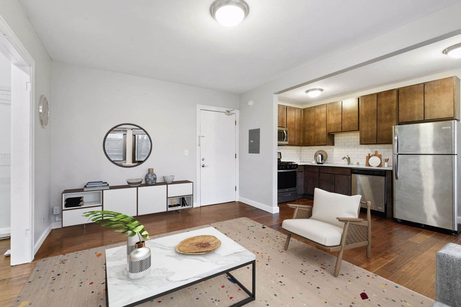 Minneapolis Apartment: 1205 Hawthorne Ave