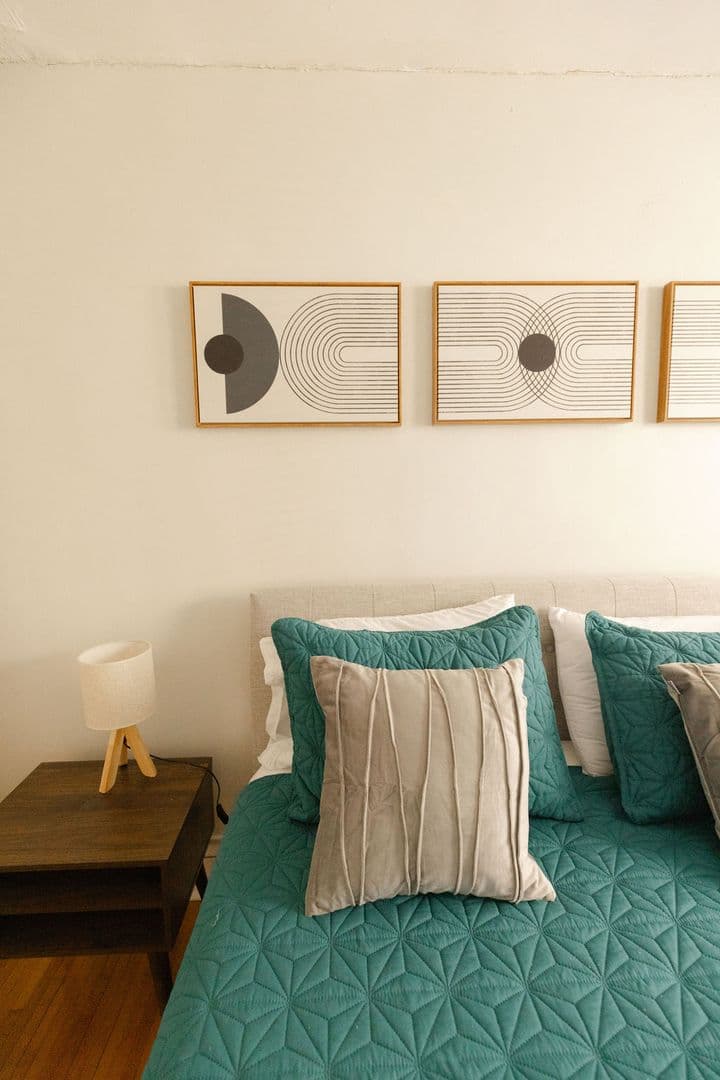 Minneapolis Apartment: 4106 Chicago Ave. S.